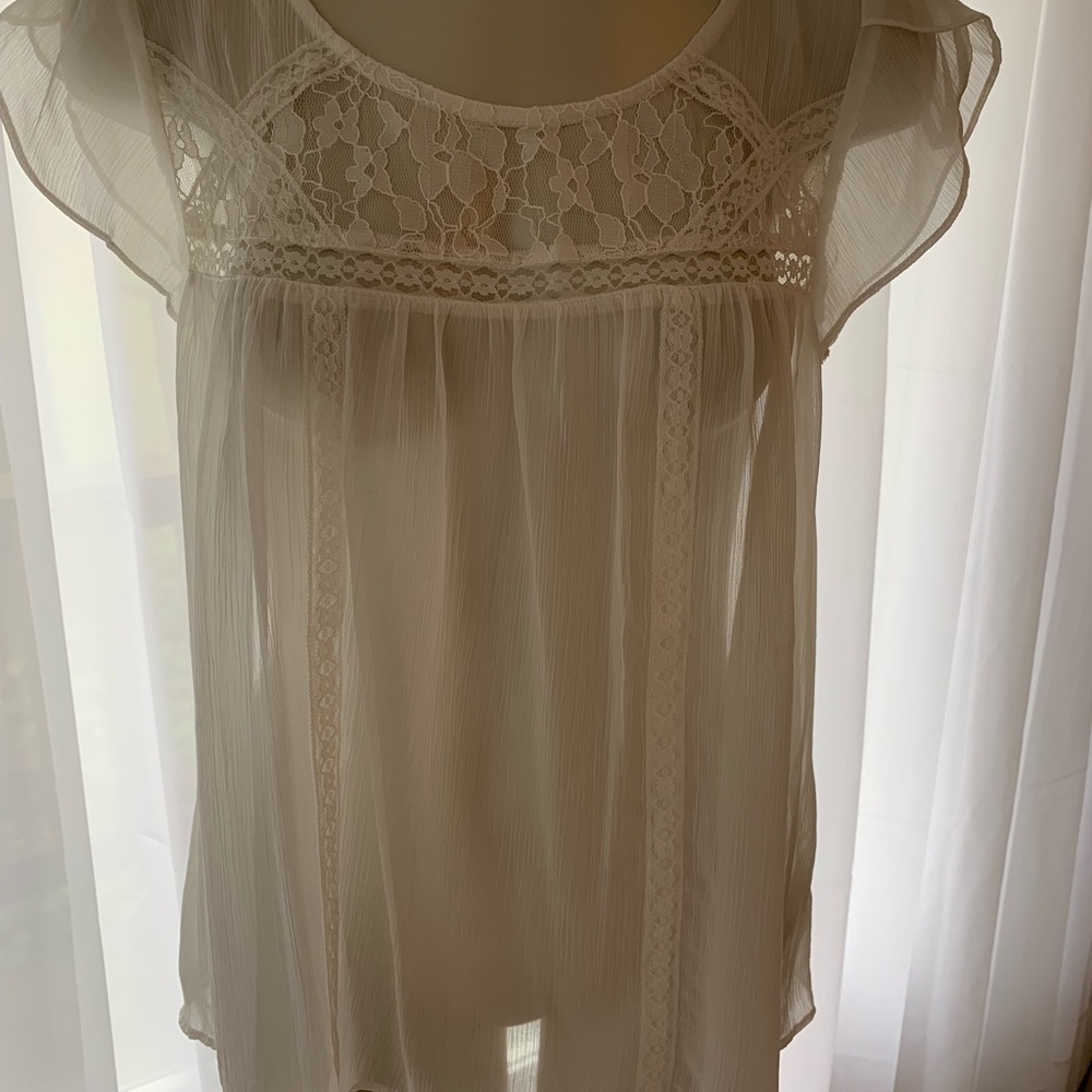 Cream sheer Jessica Simpson bohemian blouse